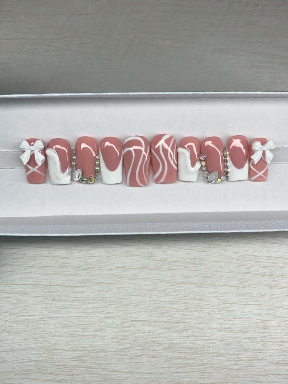 Stylish Pink & White Acrylic Press-On Nails